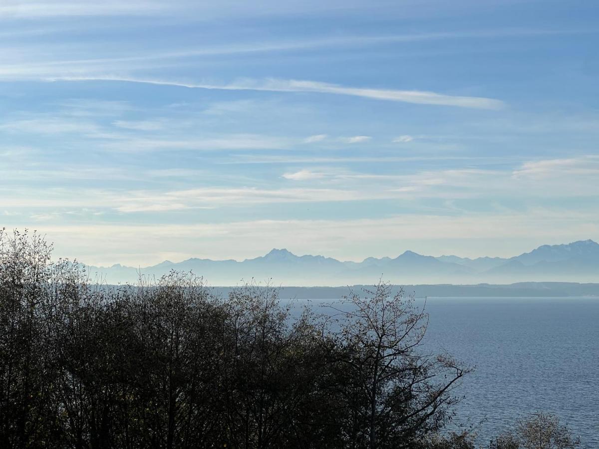 1-Bedroom Seaview Guesthouse On Seattle Luxury Estate With Views Of Olympic Mountains ภายนอก รูปภาพ